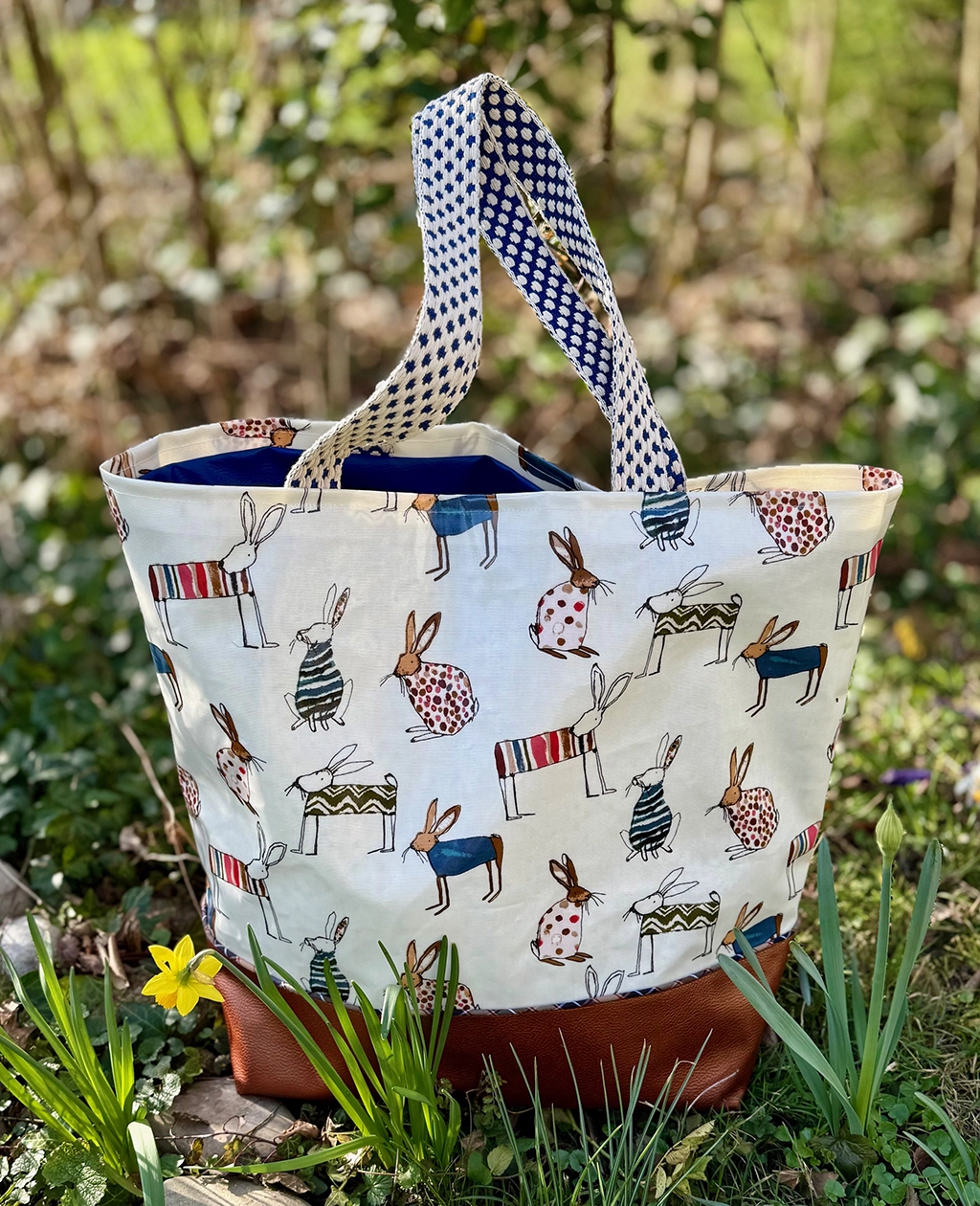 handgemachte Shopper-Tasche Swiss Made aus Möbelstoff